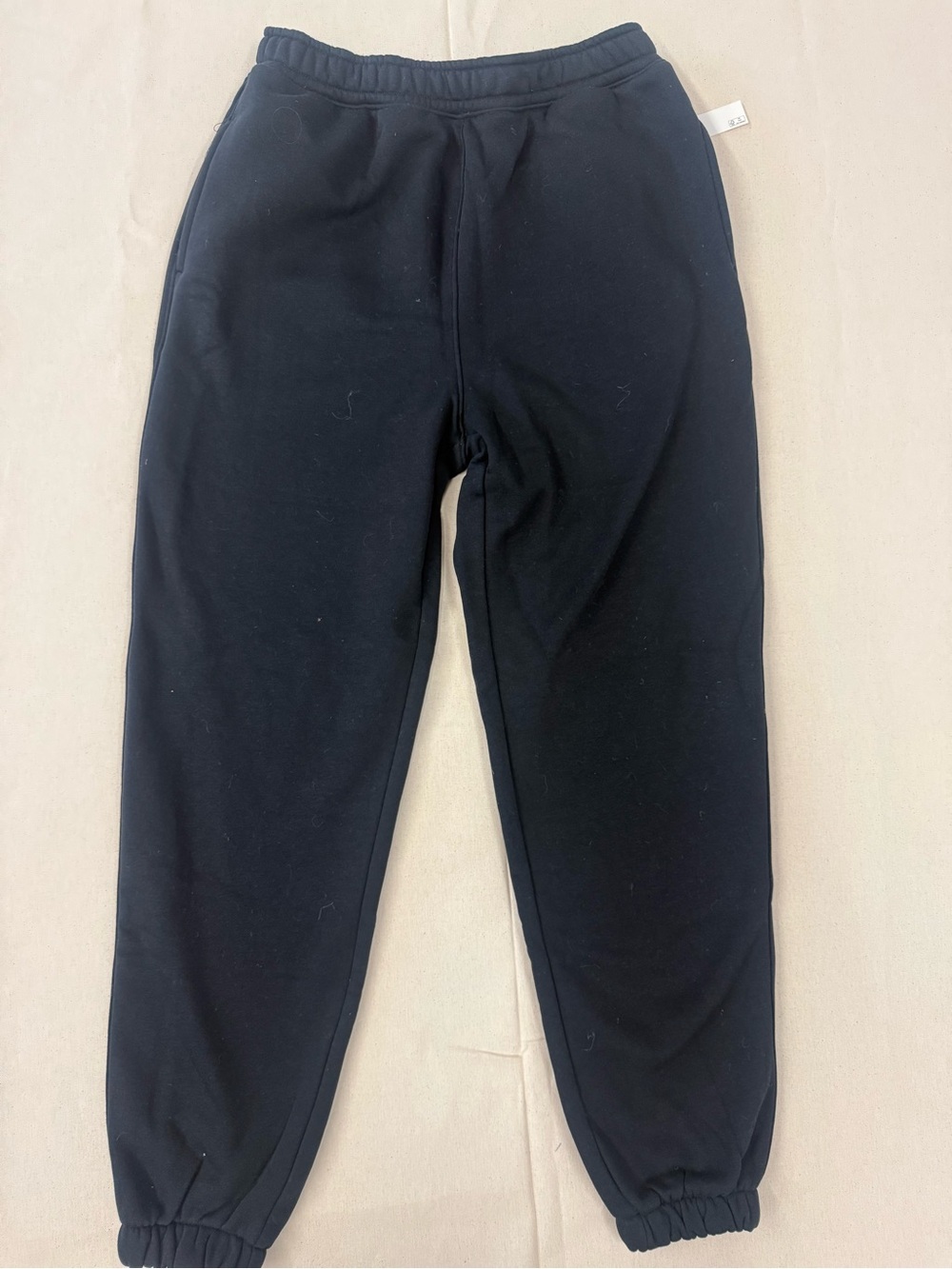 Amazon Essentials Women's Black Fleece Jogger‎ Sweatpants